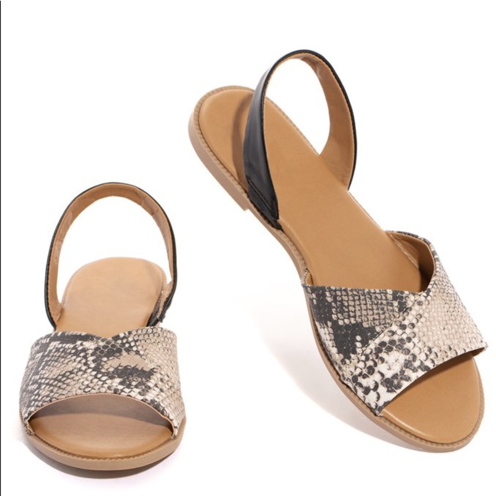 NEW**Ladies snake wide band ankle strap sandals - Picture 3 of 8